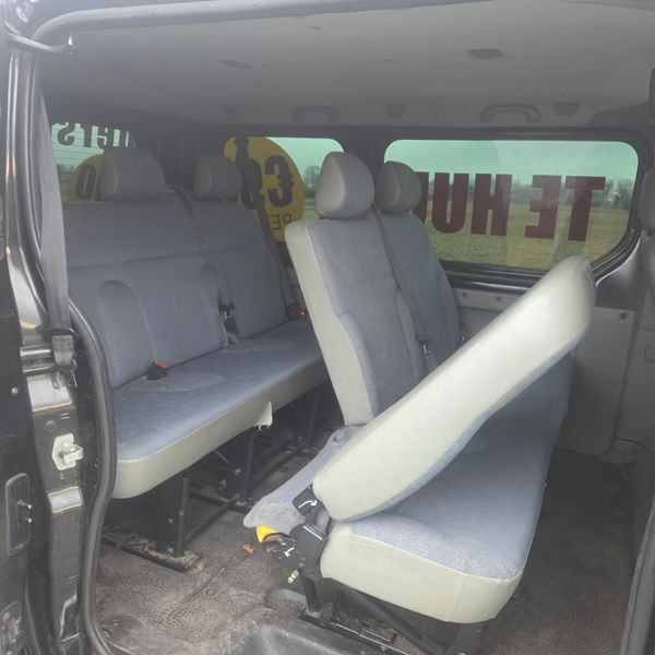 Personenbus 9-Persoons